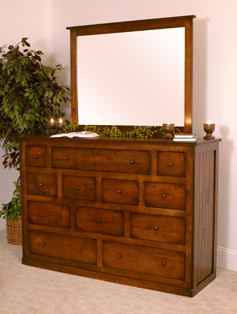 Dresser With Mirror