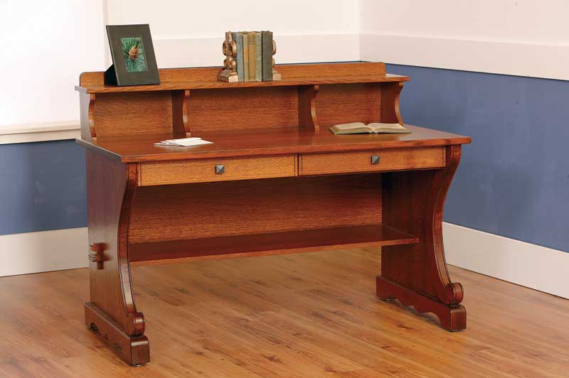 VM-Desk-with-top-shelf